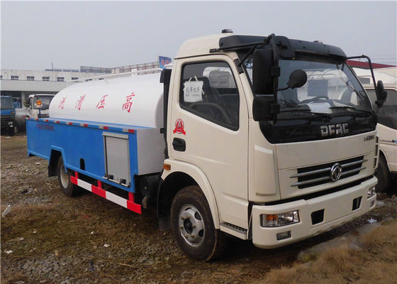 주문 Dongfeng 4x2 작은 유조 트럭 트레일러 5000L 고압 하수구 펌프 트럭 온라인 제조