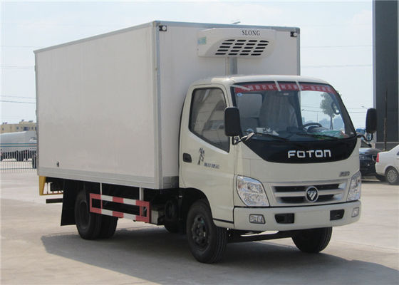 주문 FOTON 6 바퀴 작은 냉장된 상자 트럭, 트럭 3 톤 냉장고 온라인 제조